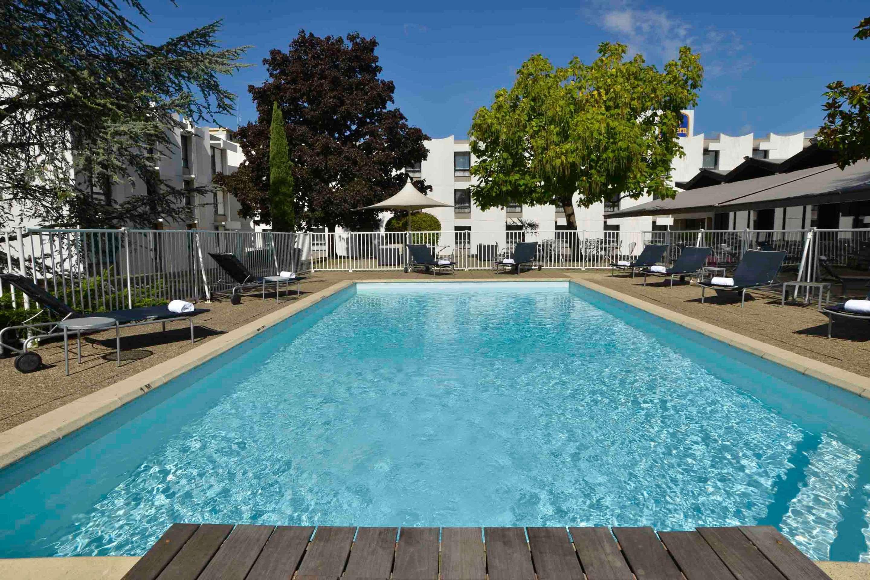 Best Western Porte Du Forez Andrezieux-Boutheon Eksteriør billede